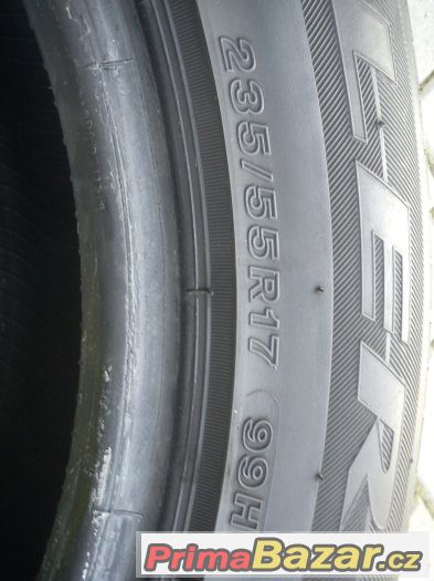 Bridgestone 235/55r17 99H