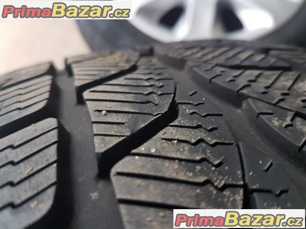 sada alu kola Bmw s pneu uniroyal 6758774 7 5x120 7jx16 is20