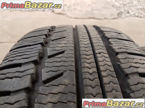 4xpneu Nokian wr C van 215/65 r16 C 109/107t