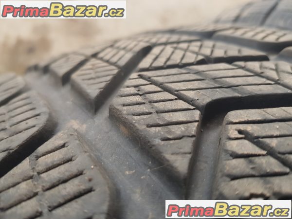 4xpneu Pirelli Scorpion dot2416 vzorek 60% 235/60 r18 107h