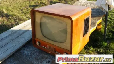 Prodám starý televizor Tesla
