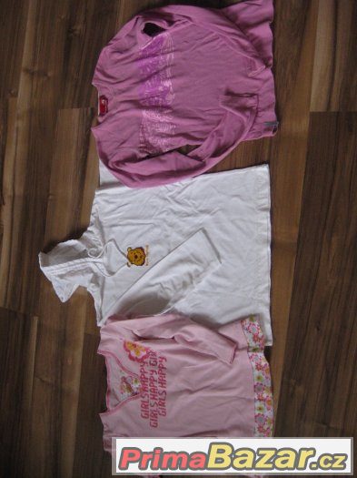 Dívčí oblečení cca 8-10let