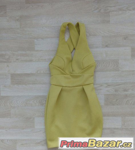 Žluté sexy šaty XS (34)