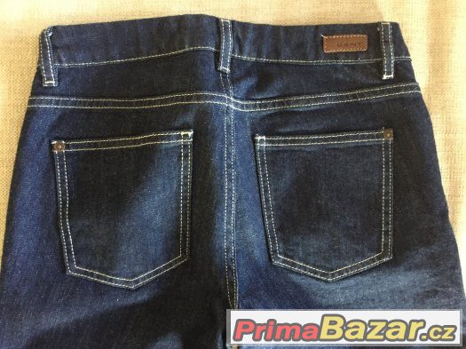 GANT jeansy