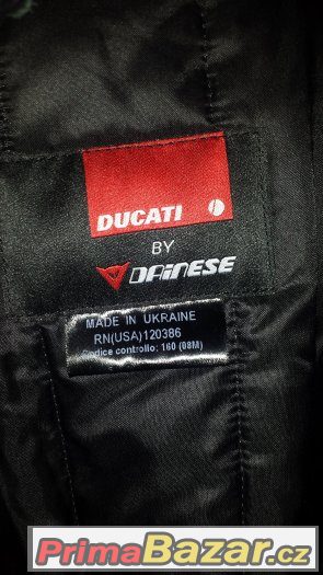 Kožená bunda dámská Ducati Dainese vel. 44 téměř nová Kožená bunda dámská Ducati Dainese vel. 44 téměř nová