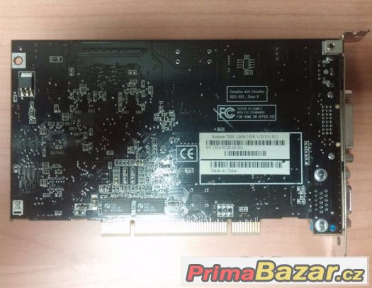 ATi Radeon 7000, PCI (D-Sub, DVI, S-Video, pasiv)