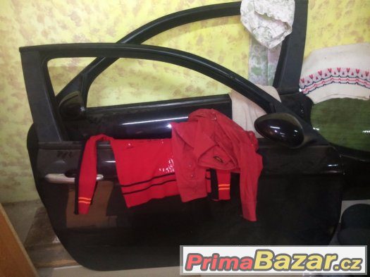 Alfa Romeo 147 - přední dveře 3D