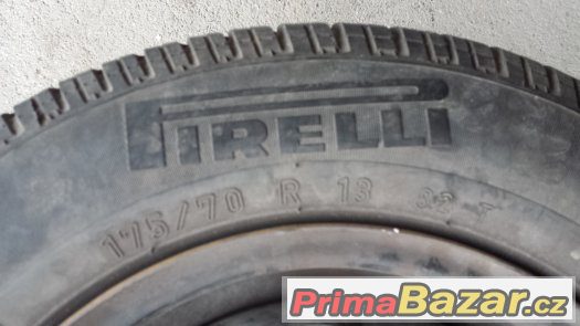 4ks kol 5x13, 4x114,3, ET46, letní pneu 175/70x13 Pirelli