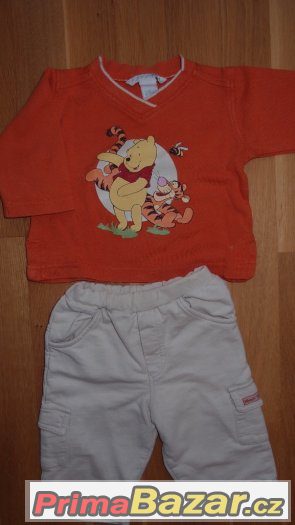 Krásný komplet s medvídkem Pooh vel. 62 na jaro/léto Krásný komplet s medvídkem Pooh vel. 62 na jaro/léto