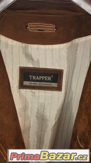 Hnedá kožená budna značky Trapper