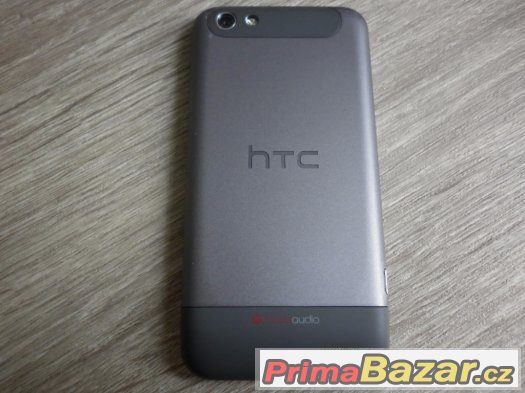 HTC One V, 5MPx foto, 4GB, microSD slot, top stav