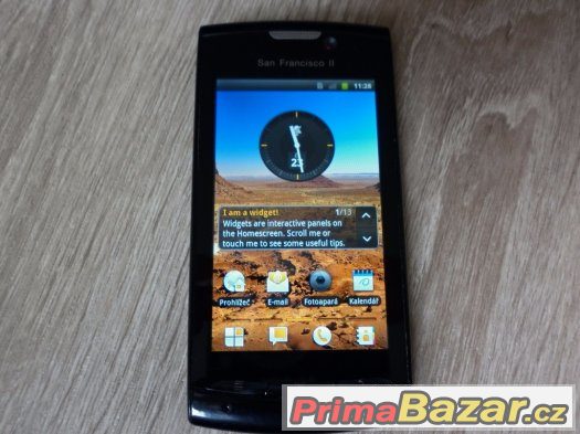 zte-blade-s-5mpx-foto-krasny-telefon