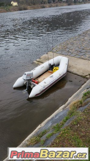 Nafukovaci Clun 2.9m s pojezdem