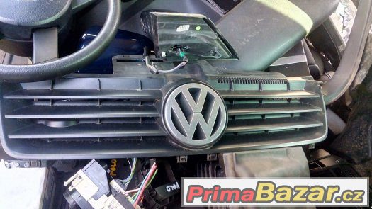 prodám předni masku se znakem VW polo 9N1