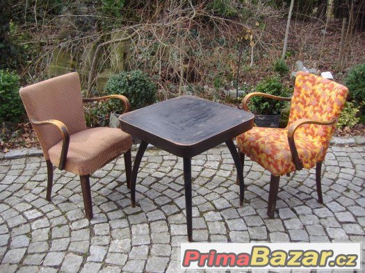 Křesla Thonet / stolek pavouk UP / retro / halabala