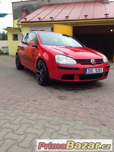 Vw golf v.  1.6 75KW, 2. MAJITEL