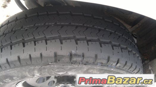 Zátěžové pneumatiky 225 / 70 r 15; sleva