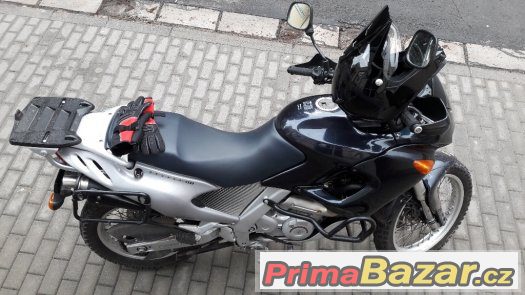 aprilia pegaso 650