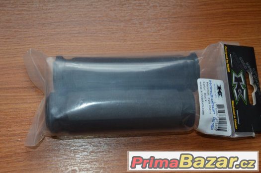 Grip KCNC EVA Foam černý velmy lehký MTB zabalený Grip KCNC EVA Foam černý velmy lehký MTB zabalený