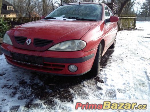 Renault Megan, Laguna, scenik