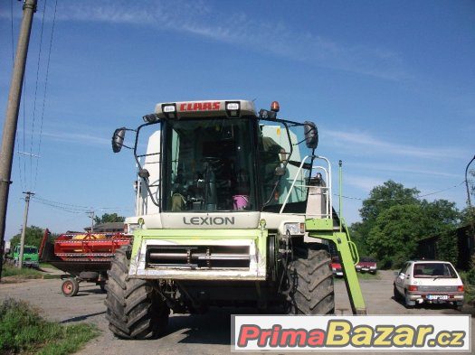 Sklízecí mlátička CLASS Lexion 460