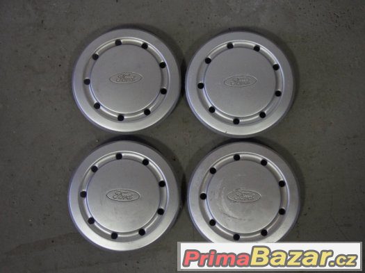 sada-plast-stred-krytek-kol-ford-escort-aj