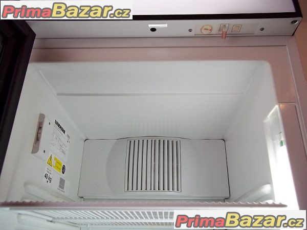 Prosklená lednice chladnice vitrína LIEBHERR BCDv 4312
