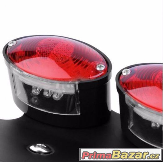 Led brzdové světlo double černé s integrovanými směrovkami Led brzdové světlo double černé s integrovanými směrovkami