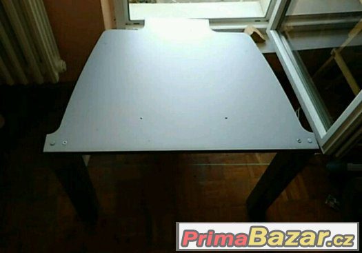 Stolek pod tv Stolek pod tv