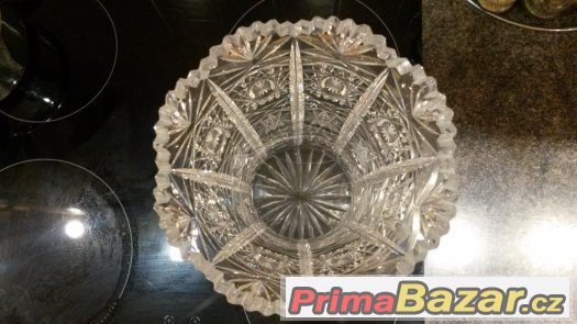 KRÁSNÁ BROUŠENÁ VÁZA v.30cm počátek 20.století KRÁSNÁ BROUŠENÁ VÁZA v.30cm počátek 20.století