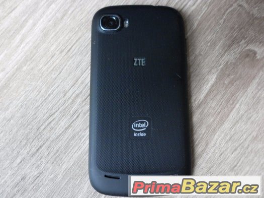 ZTE Grand X, 8MPx foto, 4GB,microSD slot,Android.