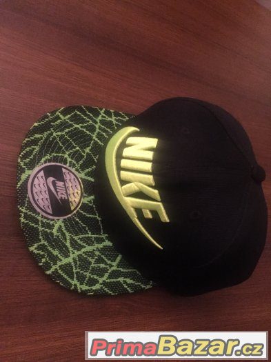 Kšltovka Snapback Nike