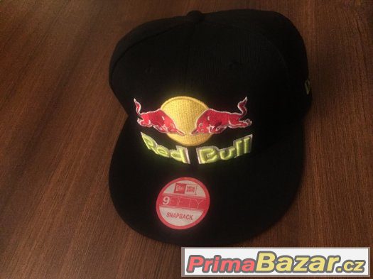 ksiltovka-snapback-red-bull