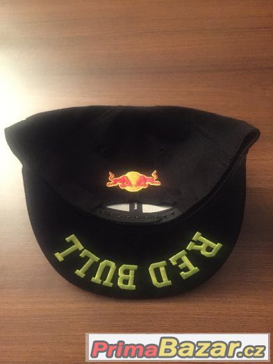 Kšiltovka Snapback Red Bull