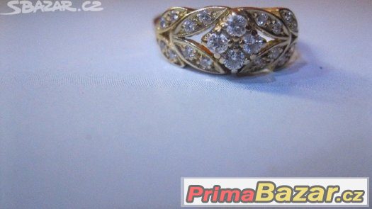 Unikatní luxusní elegantni diamantovy lístky v prstenu príro