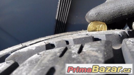 pneu DUNLOP GRANDTREK AT3 265/70 r15 na discích DOTZ