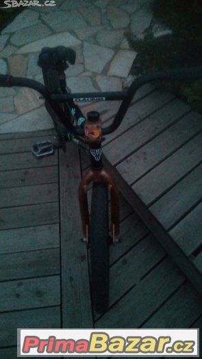 BMX Kolo Mongoose