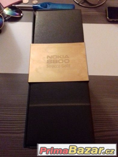 Prodam Nokia 8800 Sirocco Gold