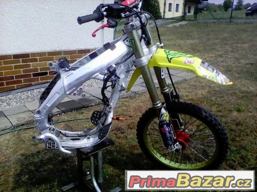 RM-Z 450