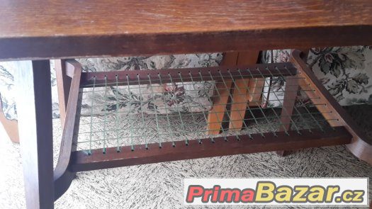 Stolek z 60.let min. stol. - s výpletem - THONET - pěkný Stolek z 60.let min. stol. - s výpletem - THONET - pěkný