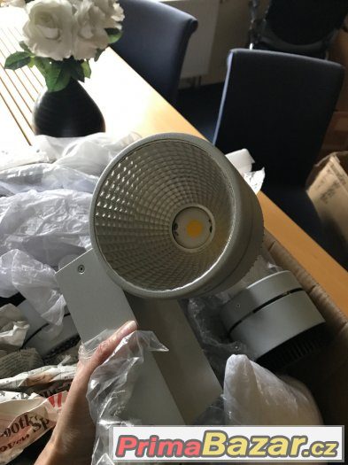Prodám LED osvětlení pro prodejnu Prodám LED osvětlení pro prodejnu