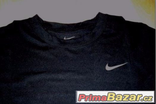 kompresní tričko Nike velikost M, L, XL