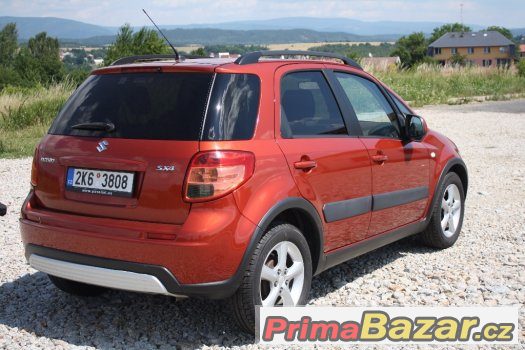 Prodám Suzuki SX4, 1. majitelka, servisní kniha