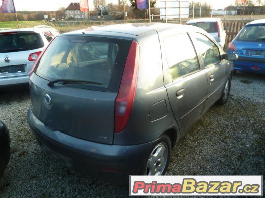 FIAT PUNTO 1,9 JTD 63 KW..KLIMA..2004.5 DVEŘÍ.