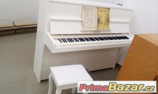 Prodam bílé pianino Scholze včetně dovozu 100 km zdarma