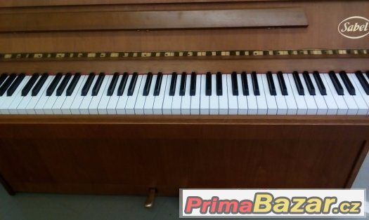 Prodám krásné německé pianino model výška 115cm