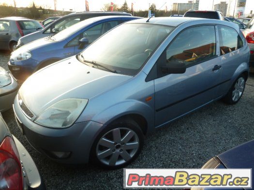 LEVNĚ  FORD FIESTA 1,4 TDCI 50 KW.KLIMA..05/2004.serviska