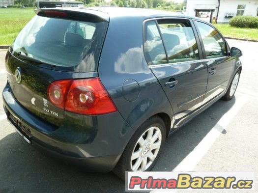 SLEVA   VW GOLF 5..R.V.2005.5 DVEŘÍ..2,0 TDI 103 KW.SERVISKA