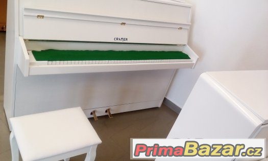 Prodám bílé pianino Cramer s dovozem 100km zdarma