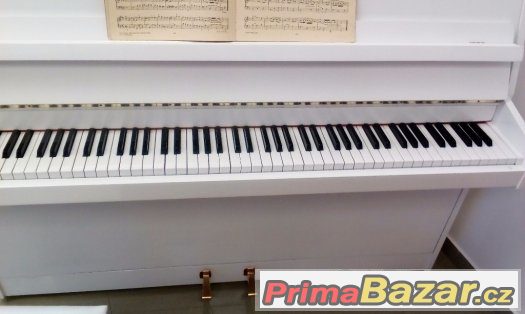Prodám bílé pianino Cramer s dovozem 100km zdarma